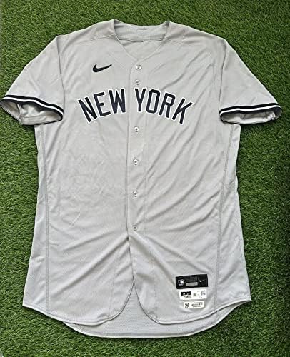 Aaron Bíró New York Yankees Játékos Kiadott Jersey MLB Auth 2022 a HR 61/62 - MLB Meccset Használt Mezek
