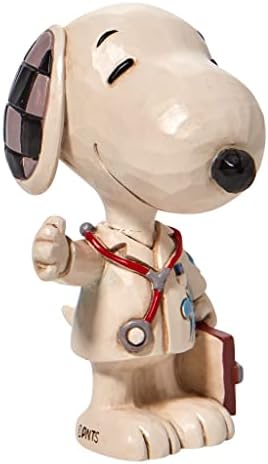 Enesco Jim Shore Mogyoró Snoopy Orvosi Szakmai Miniatűr Figura, 3 Inch, Többszínű